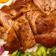 เฟมัส บิสโทร รัชดา