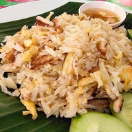 ผัดไทยถาด บ้านหมอแต๋ว