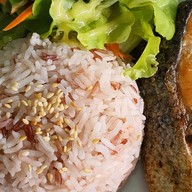 สเต๊กอารมดี ไม่มีสาขา