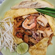 ผัดไทใจแตก