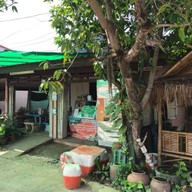 ต้นมะยมตามสั่งXก๋วยเตี๋ยวไทยแม่เจียน วังยาง หน้าราชภัฏกำแพงเพชร