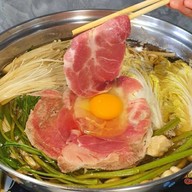 จุ่ม จี่ ย่าง  ซอยวัดพระเงิน .ย้ายมาจาก BB Market ซอยวัดพระเงิน