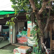ต้นมะยมตามสั่งXก๋วยเตี๋ยวไทยแม่เจียน วังยาง หน้าราชภัฏกำแพงเพชร