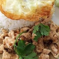 ครัวยำแม่พลอย