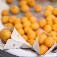 ขนมไข่เต่าเจ้าเก่ากรุงไทย