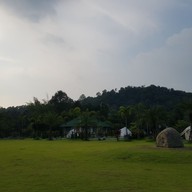 Lake View Resort เขาเขียว