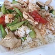 เมนูของร้าน ป้าพรอาหารตามสั่ง(วัดใหม่ยายมอญ)