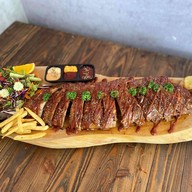 ซี่โครงจูบปากป๊ากับม๊าสาขาคู้บอน