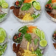 รินทร์ลอยเเก้ว ผลไม้ตามฤดูกาล