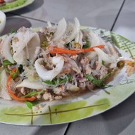 น้องพลอย ปลาเผา