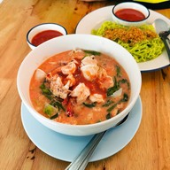 ปั่นจัง ผลไม้สดปั่น @7-11 สิรัญญาถนนใหญ่ 7-11 สิรัญญาถนนใหญ่