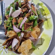 น้องพลอย ปลาเผา