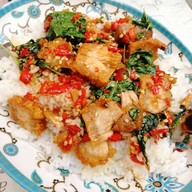 ข้าวคลุกน้ำพริก ครัวคุณย่า