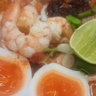 ครัวแม่นาย ถนนดินแดง1