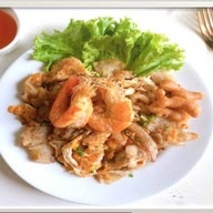 ก๋วยเตี๋ยวคั่วนรกคั่วไก่ อ่อนนุช