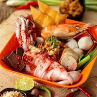 ⭐️หอมกะเพรา❤️🔥 ก๋วยเตี๋ยวหมูต้มยำโบราณ กรุงเก่า ตลาดเทพมงคล