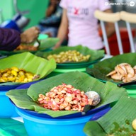 แซ่บปากสั่นหาดใหญ่ สาขาตลาดคลอง ร.5 ซุ่มแรก ใกล้ลานจอดรถมอไซต์