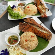 เมนูของร้าน Simple Bistro And Serve