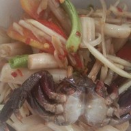 ยำยำส้มตำโคตรแซ่บ -