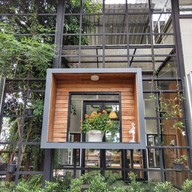 บรรยากาศ Simple Bistro And Serve