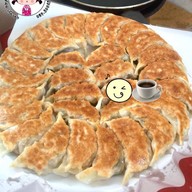 ธัญฉะเกี๊ยวซ่า สาขาหลัก บางบัวทอง เกี๊ยวซ่าทอดน้ำสไตล์ญี่ปุ่น - Tancha Gyoza บางบัวทอง