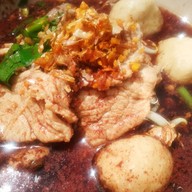 ร้านก๋วยเตี๋ยวเรือพระนคร ซอยกำนันแม้น 10
