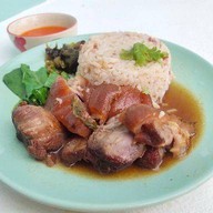 ขาหมูนิตยา สามัคคี