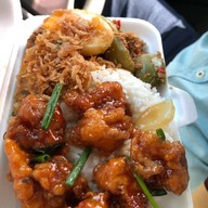 ร้านข้าวแกงศรีย่าน
