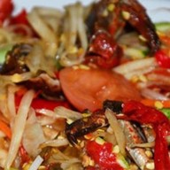 ส้มตำ ในบ้าน มีนบุรี