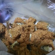 กิ๊บเก๋ บัวลอยไข่หวาน ปลาไข่ โลตัสปราณบุรี