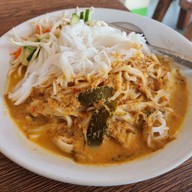 ข้าวแกงบ้านเมษา