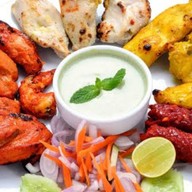 Red Chilli Indian Food พระโขนง