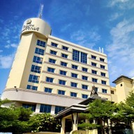 โรงแรมกรุงศรีริเวอร์  KRUNGSRI RIVER HOTEL