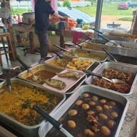 ข้าวแกงบ้านเมษา