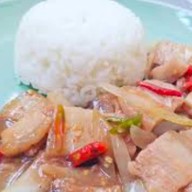 เมนูของร้าน กะเพราลืมผัว&ยำจี๊ดจ๊าด