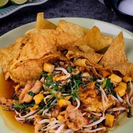 ผัดไทยคุณตู่