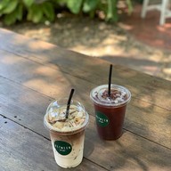 Between_cafe