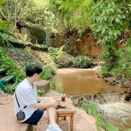 Between_cafe