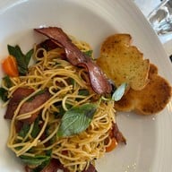 เมนูของร้าน The Circle Coffee Boutique