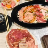 ธนิกา ก๋วยเตี๋ยวรสเด็ด