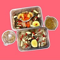 ปูไข่ดองเชียงใหม่ by กิ๋นดื่ม สาขาเชียงใหม่ สารภี-หนองผึ้ง (ติด7-11หนองผึ้ง)