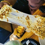 BOMBMILK CAFE บ้านบัวทอง