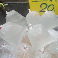 น้ำมะพร้าวสด