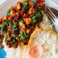 🍛อิ่มอร่อย ซอย 8🍛