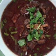 ก๋วยเตี๋ยวยายดำเตาฟืน