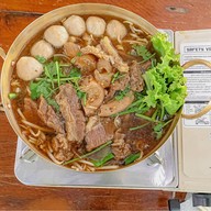 ก๋วยเตี๋ยวบ้านสวนรสเด็ด