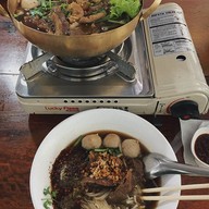 ก๋วยเตี๋ยวบ้านสวนรสเด็ด