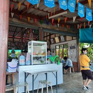 หน้าร้าน ก๋วยเตี๋ยวหมูเจ๊จิ๋ม