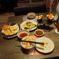 เมนูของร้าน Zen Central Salaya