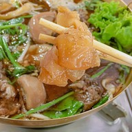 ก๋วยเตี๋ยวบ้านสวนรสเด็ด